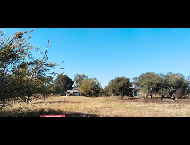 1,107M² VACANT LAND FOR SALE IN RIVERSDALE